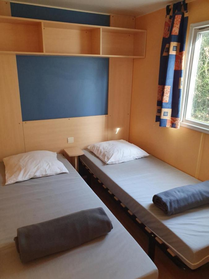 Mobile-Home Saint-Cheron Екстер'єр фото